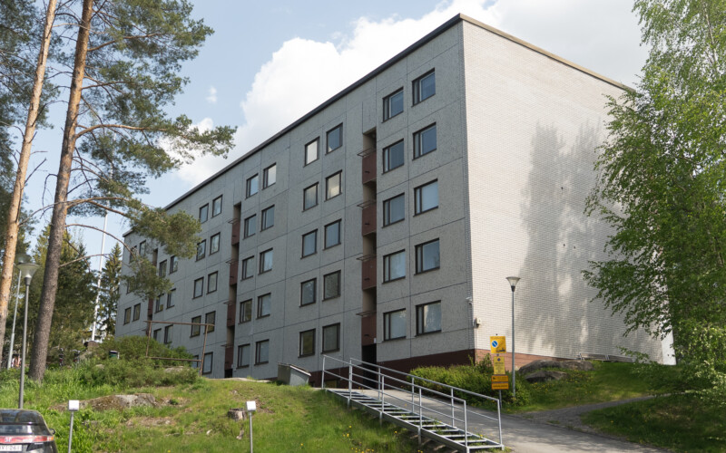 Fiksumpaa lämmitystä ja 45% säästö lämmityskuluihin hybridilämmitysellä – Sienitie, Jyväskylä